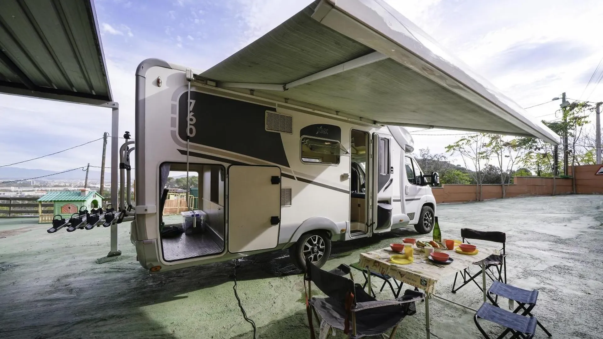 Autocaravana Cerca De Barcelona Montcada i Reixac 0*,