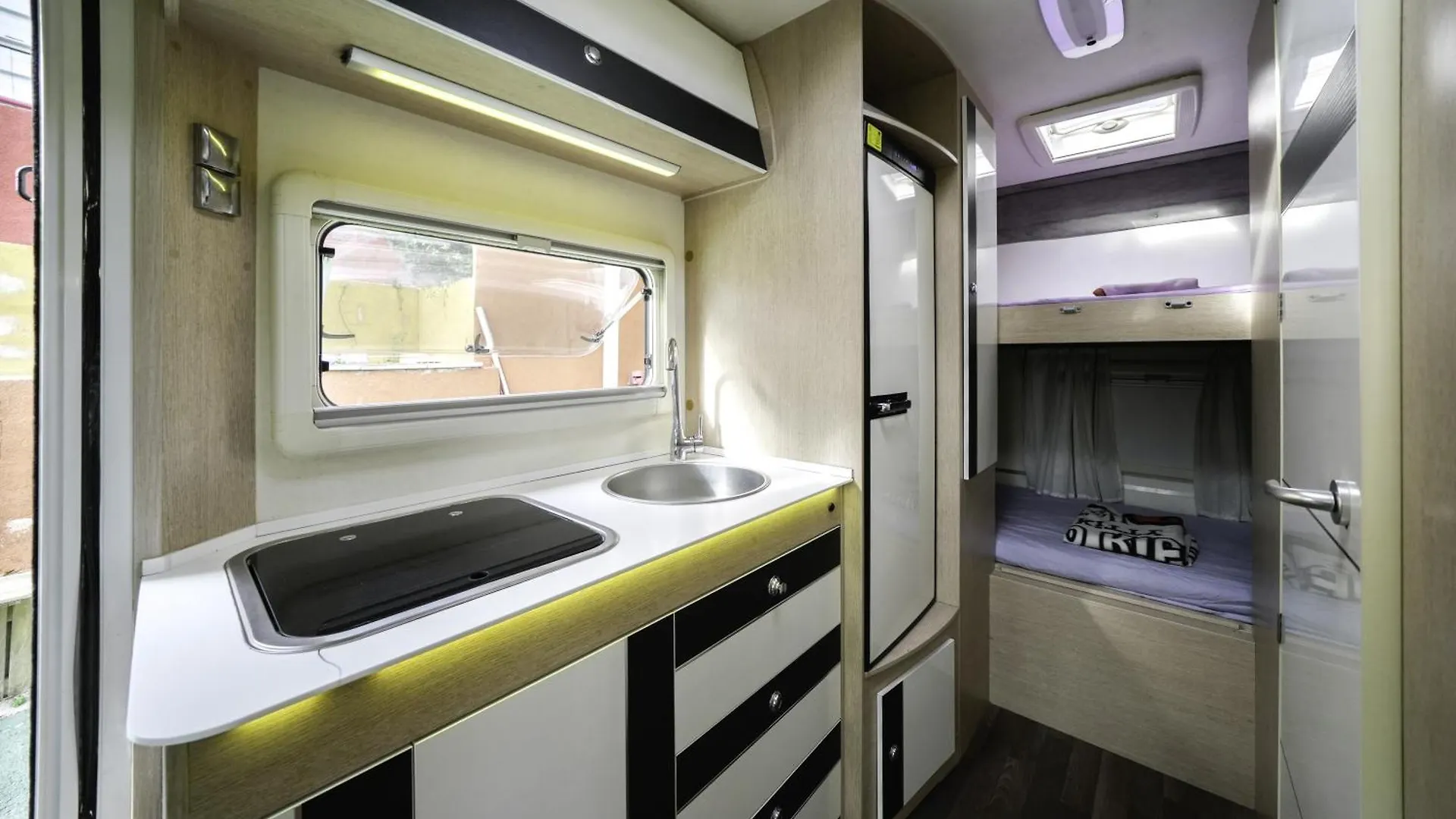 Holiday home Autocaravana Cerca De Barcelona Montcada i Reixac