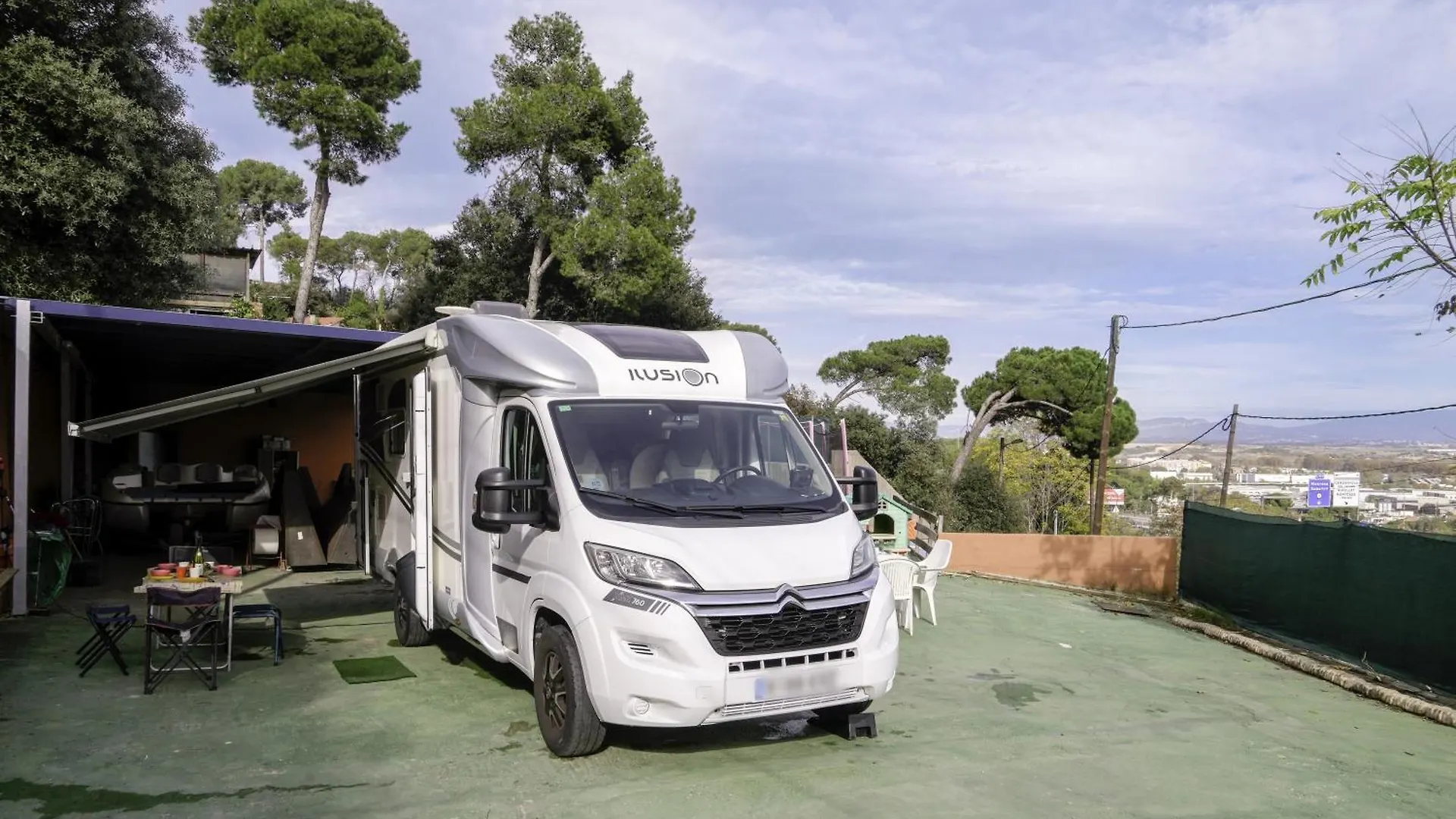 Autocaravana Cerca De Barcelona Montcada i Reixac 0*,