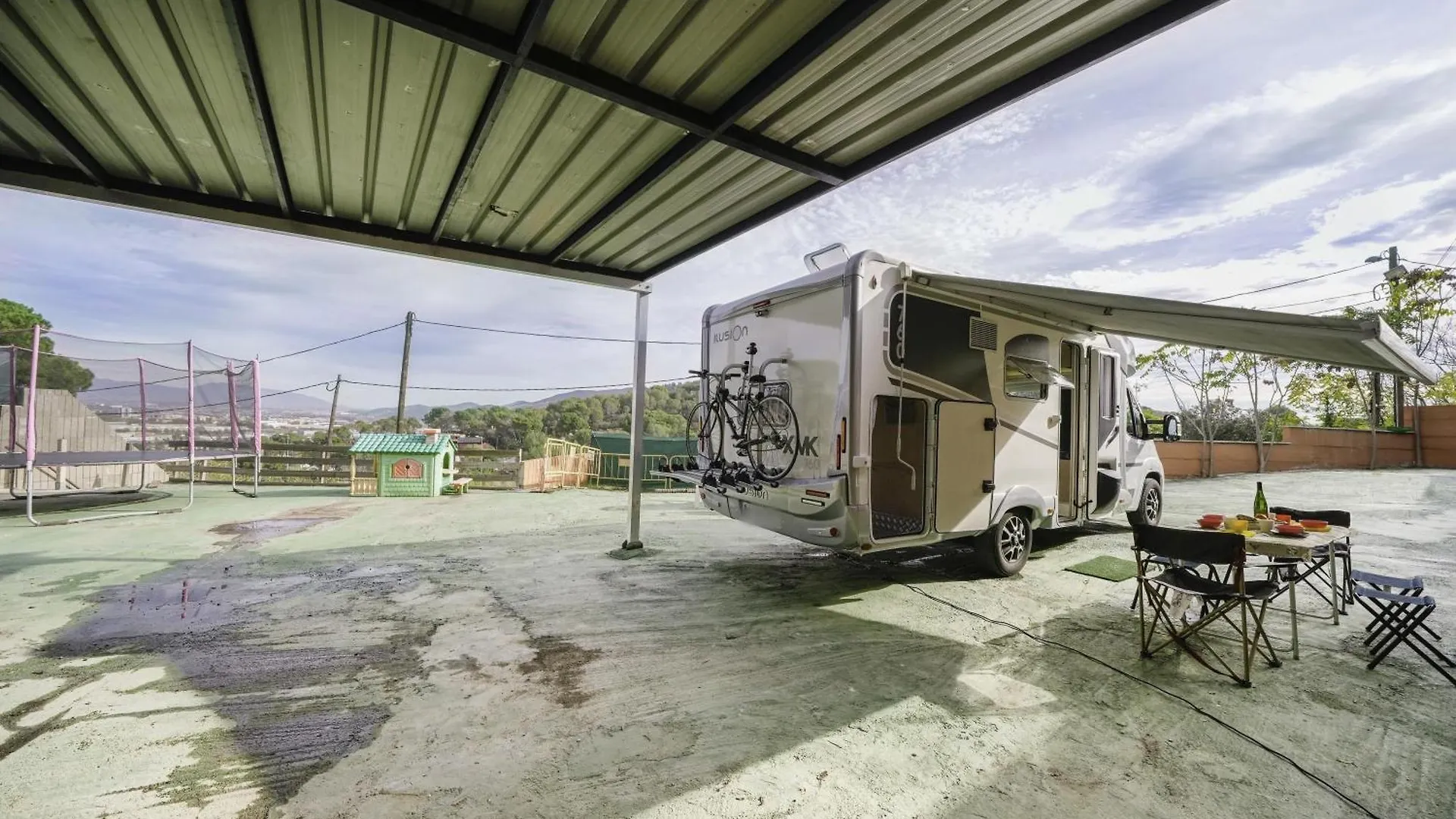 Autocaravana Cerca De Barcelona Montcada i Reixac Holiday home